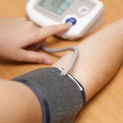 Vérnyomás értékek - mennyi a magas, hogyan kell mérni?