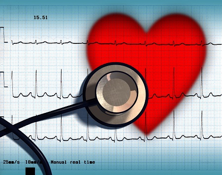 magas vérnyomás a szív hallgatózása