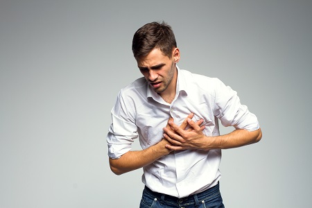 Az angina pectoris, a szívér görcs figyelmeztethet az érelmeszesedésre.