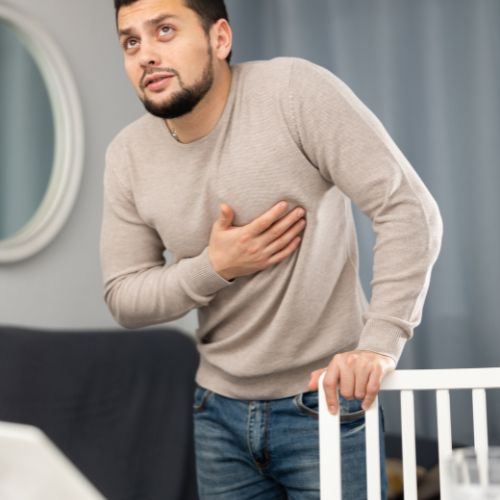 Mellkasi fájdalom - szorít, szúr vagy repkedő érzés? - Kardioközpont