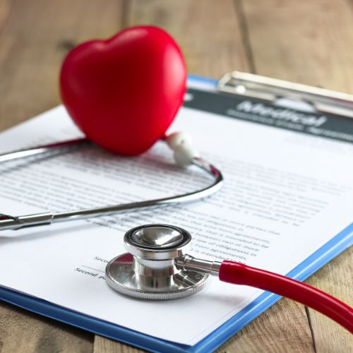 Pacemaker vagy defibrillátor beültetés után így lehet biztonságban - Kardioközpont